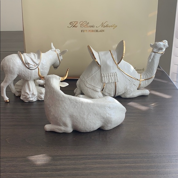 LENOX 1995 CLASSIC NATIVITY ANIMALS - Picture 10 of 13